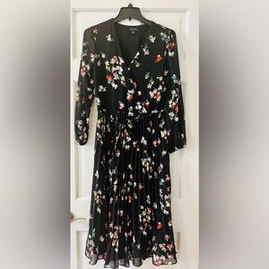 Ann Taylor Flower Pleated Dress, 2